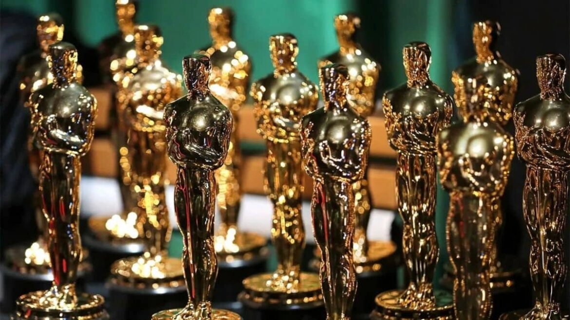 Estatuilla de los premios Oscar en primer plano