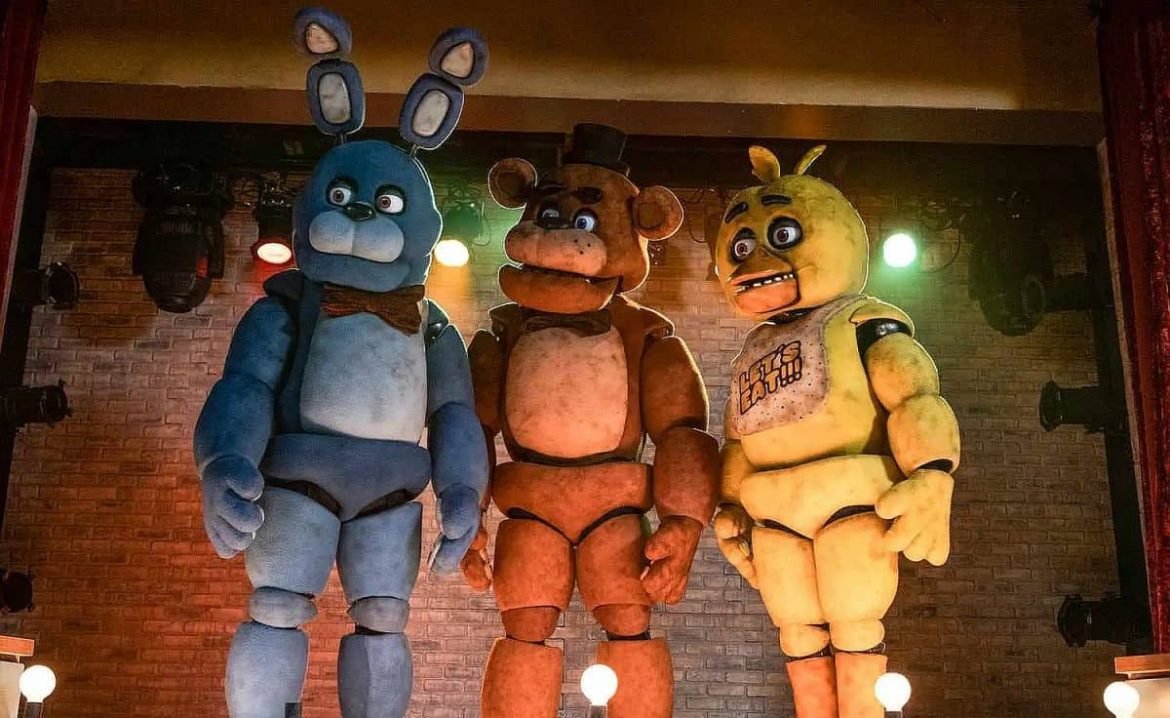 Five Nights at Freddy’s 2 – RevuTJ Five Nights at Freddy’s 2