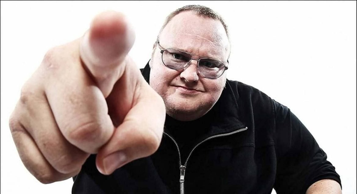 Kim Dotcom Héroe digital o enemigo global – RevuTJ Kim Dotcom Héroe digital o enemigo global – RevuTJ