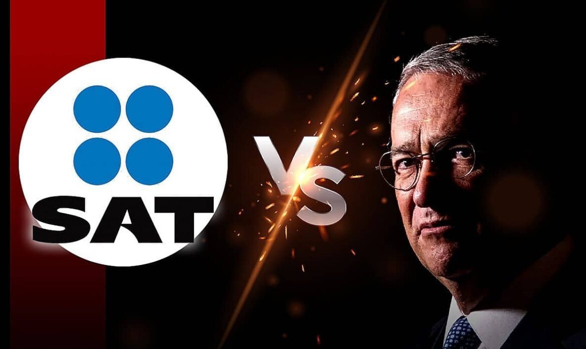 Ricardo Salinas Pliego durante conferencia sobre temas fiscales